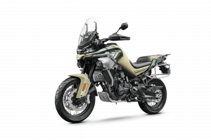 Motocykel CFMOTO 800MT Touring EU5 2023 - žltá DEMO